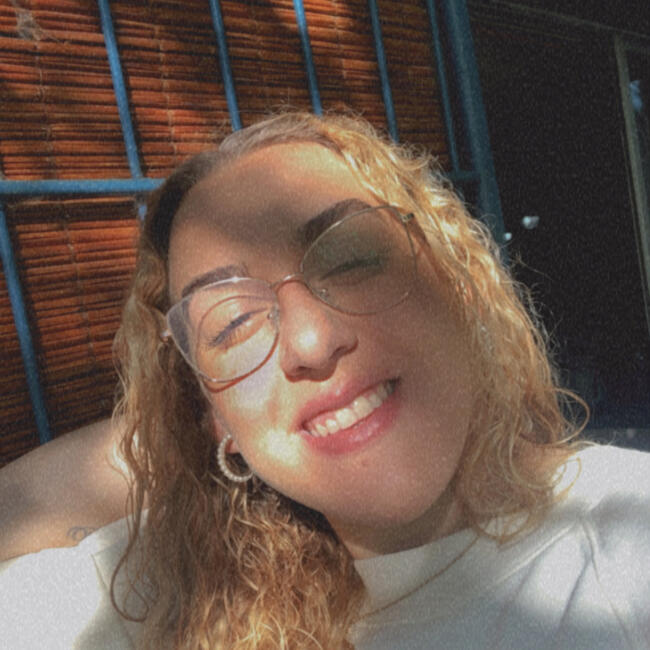 Babysitter in El Pinar: Camila