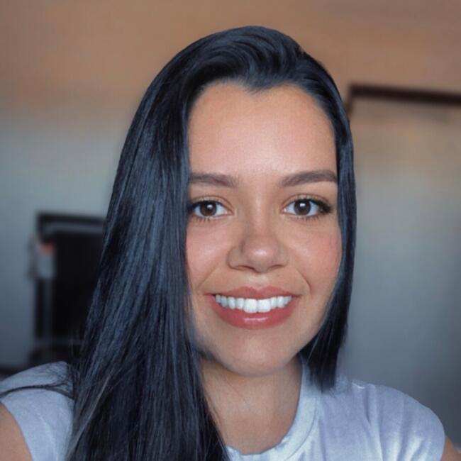 Babá em Congonhal: Luana