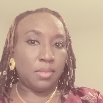 Babysitter in Newark: OMOBOLA