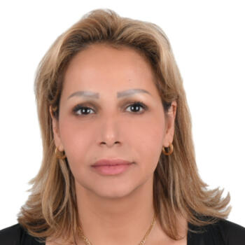 وظيفة جليسة أطفال في دبي: وظيفة جليسة أطفال Rita