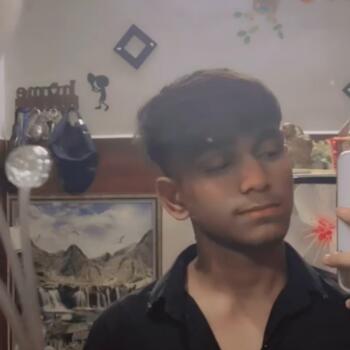 Babysitter Delhi: Vanshu