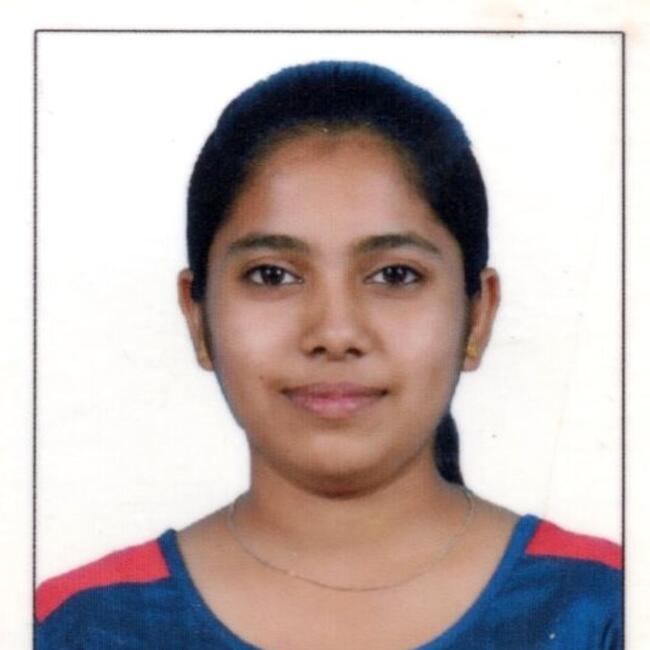 Babysitter in Hamilton: Lakshmi