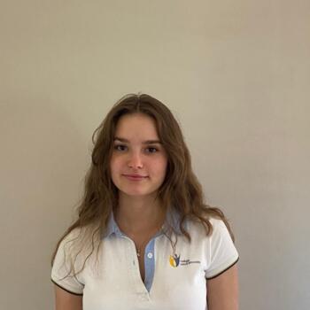 Babysitter em Porto: Lara