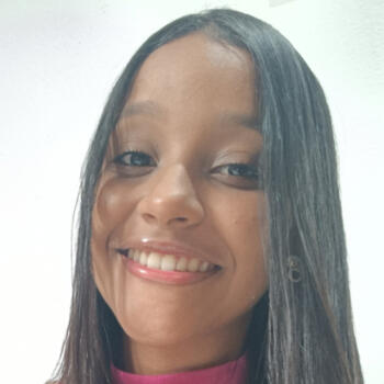 Babysitter in Paripueira: Geovana