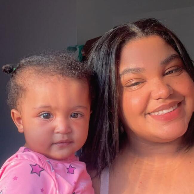 Babysitting job in Brasília: Larissa