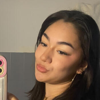 Babysitter Bordeaux: Maya