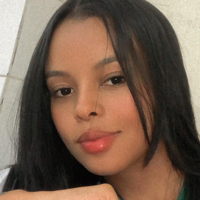 Babysitter in Floriano: Anna luiza