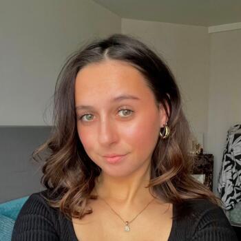Babysitter in Tours: Charlotte