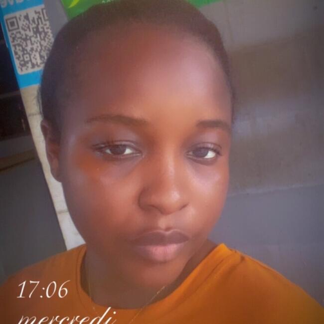 Job de garde d'enfants à Abidjan: Aurelie