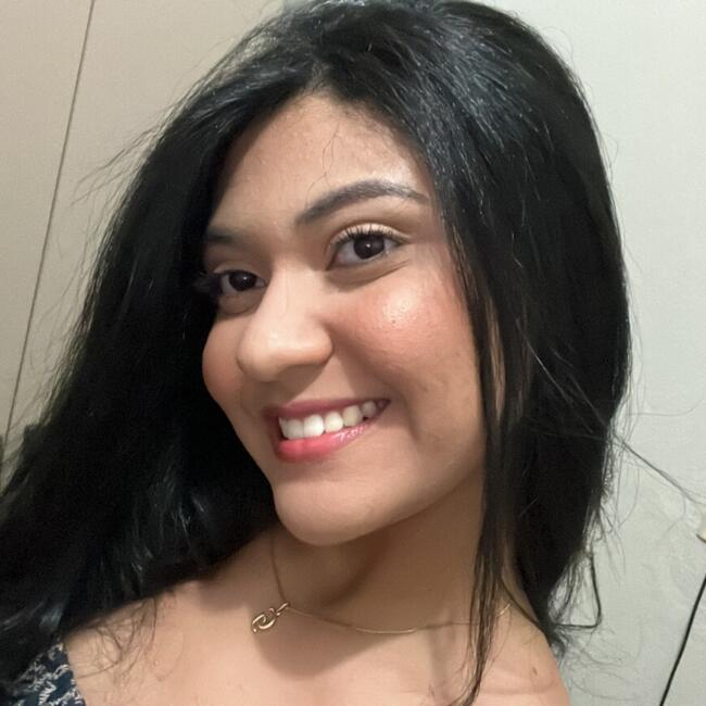 Babysitter in Marabá: Gabriella