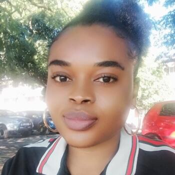 Nanny in Berea: Sunda Christele Mvubi