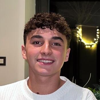 Babysitter in La Louvière: Alexandre