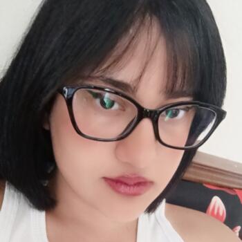 Babysitter in Istanbul: Nejla