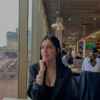 Babysitter in Montevideo: Antonella