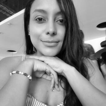 Trabalho de babysitting em Ponte de Lima: Trabalho de babysitting Julia