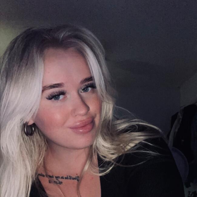 Babysitter in Manchester: Kelise