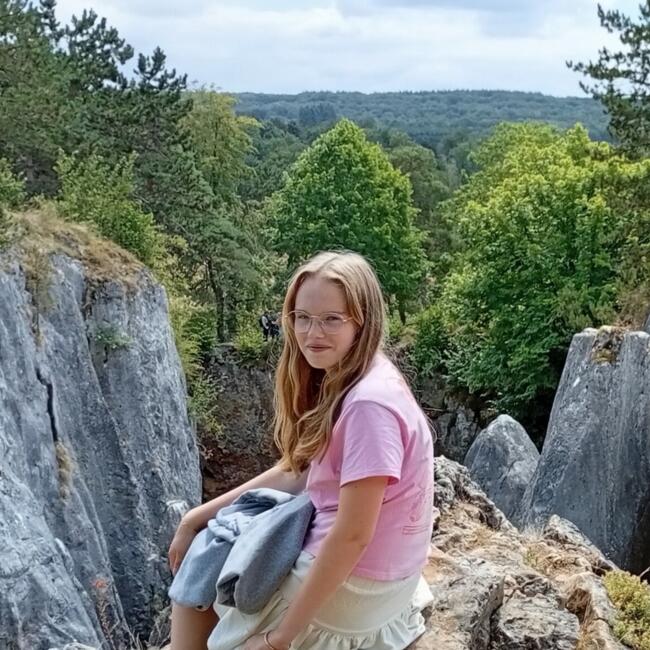 Babysitter in Balen: Anna