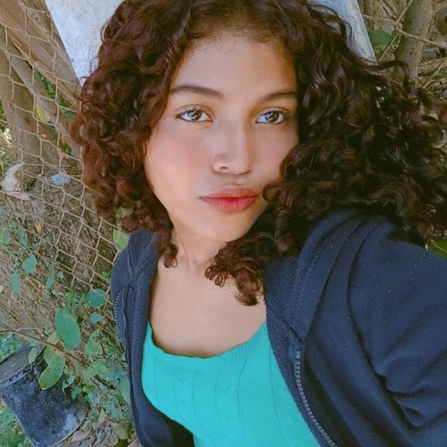 Babysitter in Antón: Alexandra