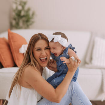 Babysitting job in Alajuela: babysitting job Laura