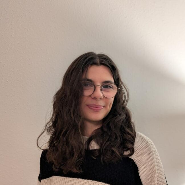 Babysitter in Cugnaux: Fanny