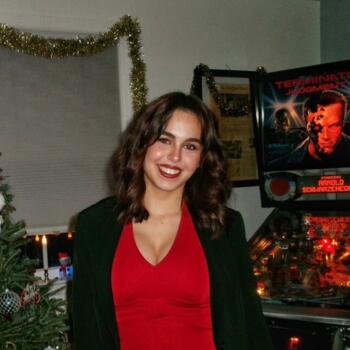 Babysitter in Edinburgh: Adeleen