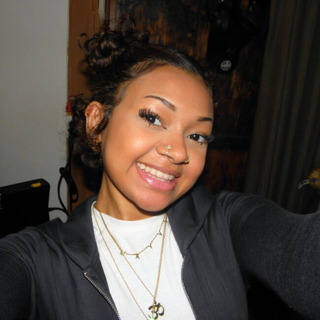 Babysitter in Montpellier: Zalya