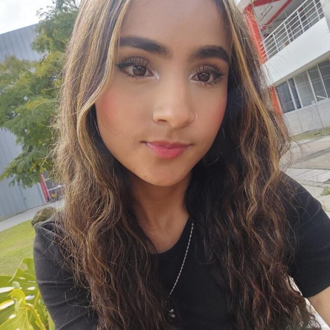 Niñera en Manizales: Valentina