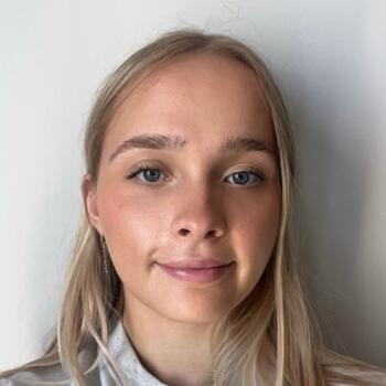 Babysitter Pentir: Ella