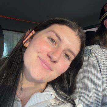 Babysitter in Goulburn: Lisa