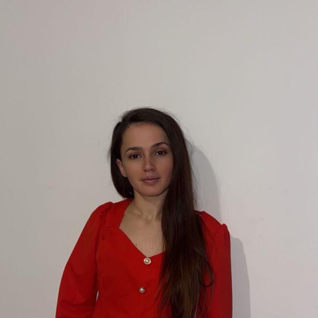Babysitter in Vlotho: Edona
