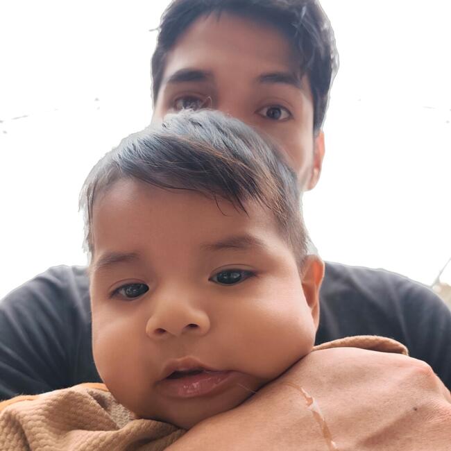 Babysitting job in Ate: Luis