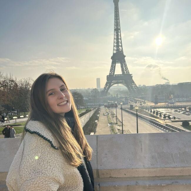 Babysitter in Middelkerke: Phebe