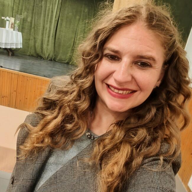 Babysitter in Ajka: Kriszti