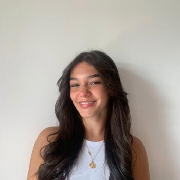 Baby-sitter Ruelle-sur-Touvre: Louann
