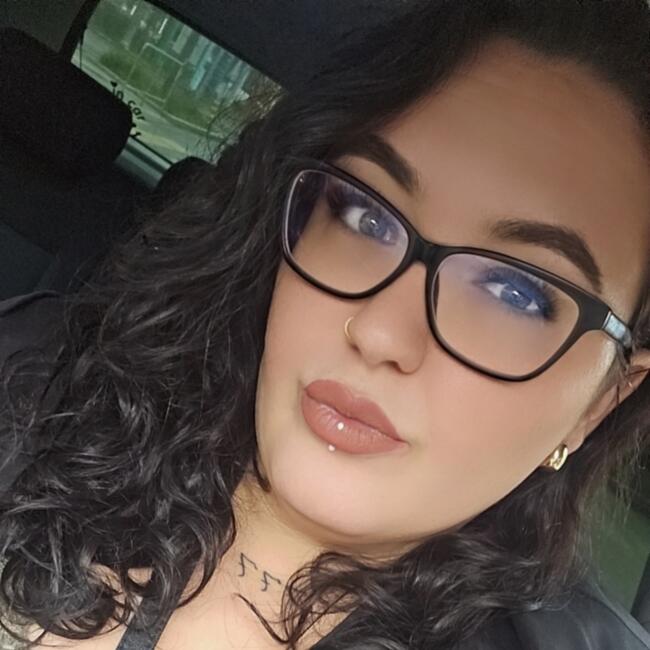 Babysitter in Meyrin: Alison