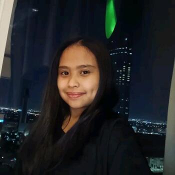 جليسة أطفال في دبي: Alfaida