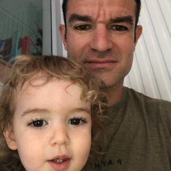 Babysitting job in Argelès-Gazost: babysitting job David