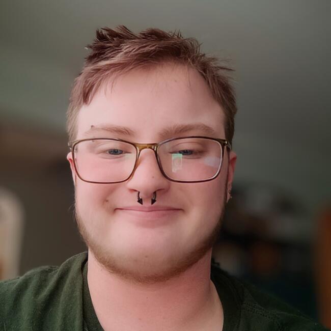 Babysitter in Warren (Rhode Island): Clara