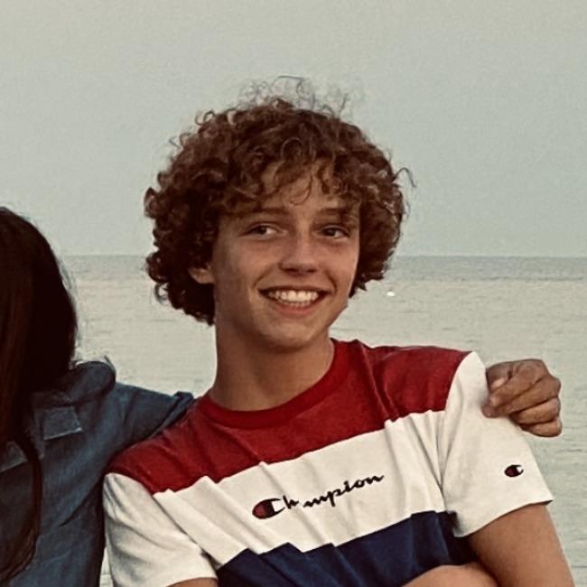 Babysitter in Uccle: Julien