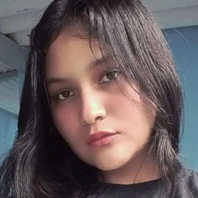 Babá em Aparecida de Goiânia: Ester