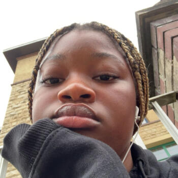 Babysitter Conflans-Sainte-Honorine: Lise