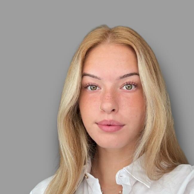 Babysitter in Hennef (Sieg): Jamie