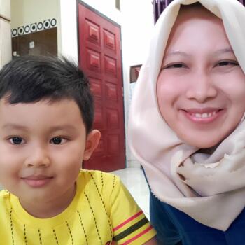 Lowongan pekerjaan babysitting di Jagakarsa: lowongan pekerjaan babysitter Desi