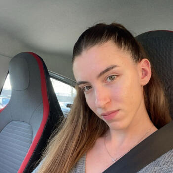 Babysitter in Amiens: Alix