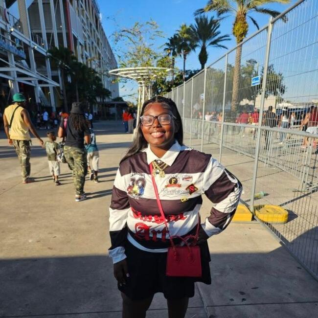 Babysitter in Miami: Janelle