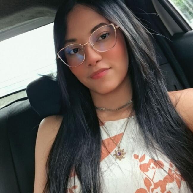 Babysitter in Belo Horizonte: Ana