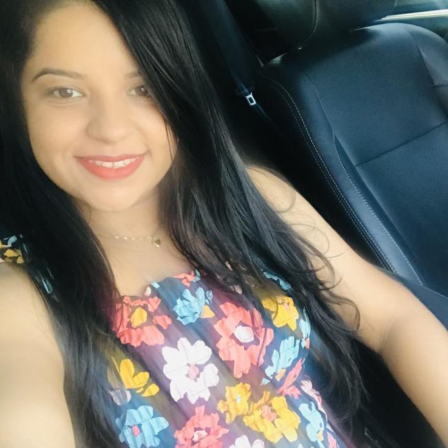 Emprego de babá em Teresina: CAROL