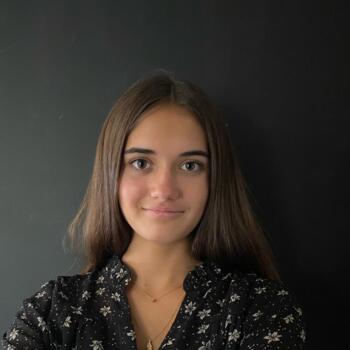 Babysitter Châteaurenard: Emma