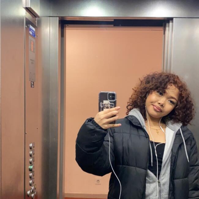 Babysitter in Laval: Hosana