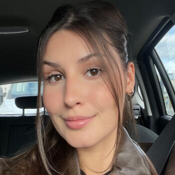 Babysitter in Ganshoren: Thaila